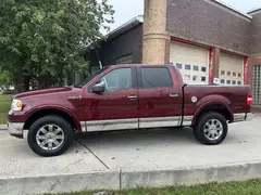2006 Lincoln Mark LT Pickup 4D 5 1/2 ft photo 11