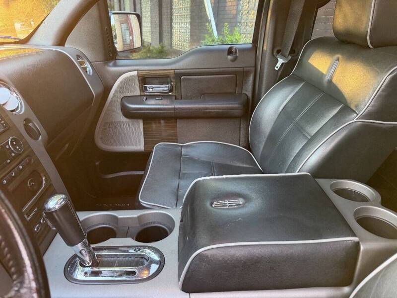 2008 Lincoln Mark LT Pickup 4D 6 1/2 ft