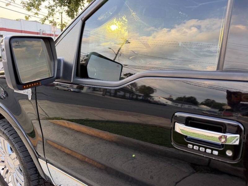 2008 Lincoln Mark LT Pickup 4D 6 1/2 ft
