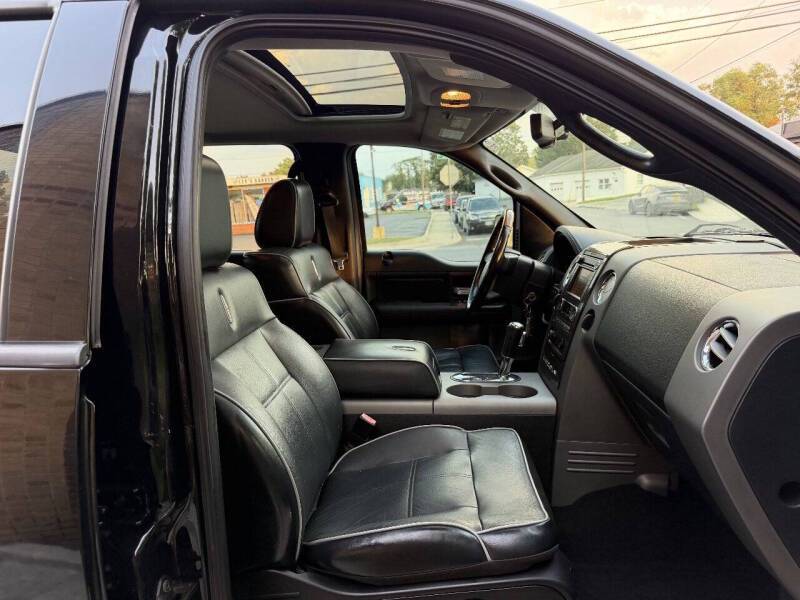 2008 Lincoln Mark LT Pickup 4D 6 1/2 ft