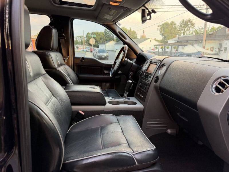 2008 Lincoln Mark LT Pickup 4D 6 1/2 ft