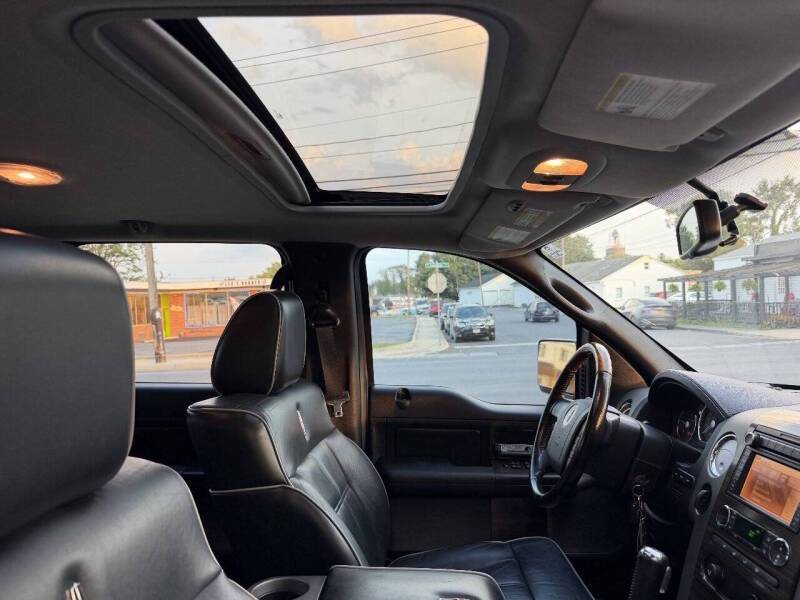 2008 Lincoln Mark LT Pickup 4D 6 1/2 ft