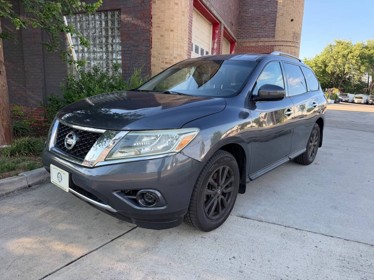 2014 Nissan Pathfinder SV for sale in Winchester VA