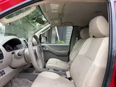 2011 Suzuki Equator Sport Extended Cab photo 5
