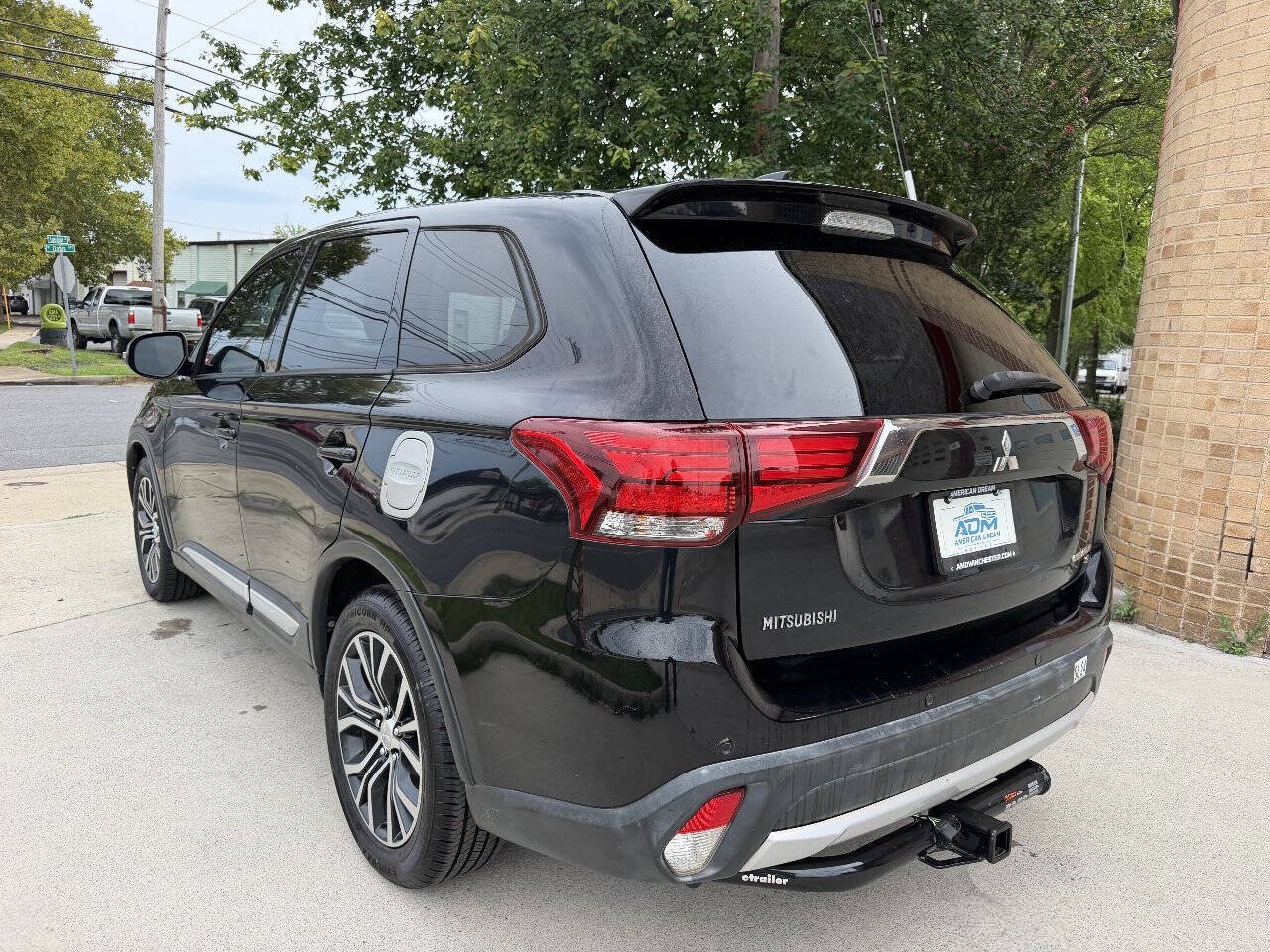 2018 Mitsubishi Outlander SE Sport Utility 4D