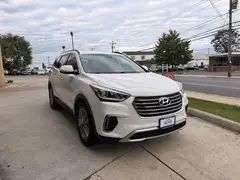2017 Hyundai Santa Fe SE SUV photo 4