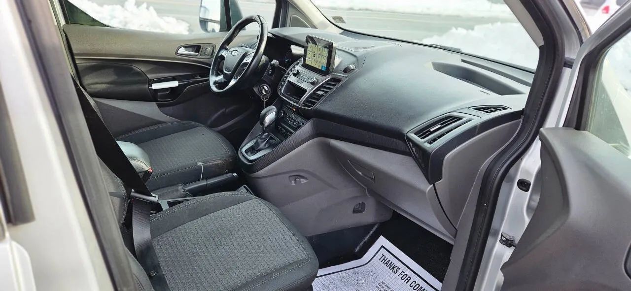 2019 Ford Transit Connect XLT Cargo photo 22