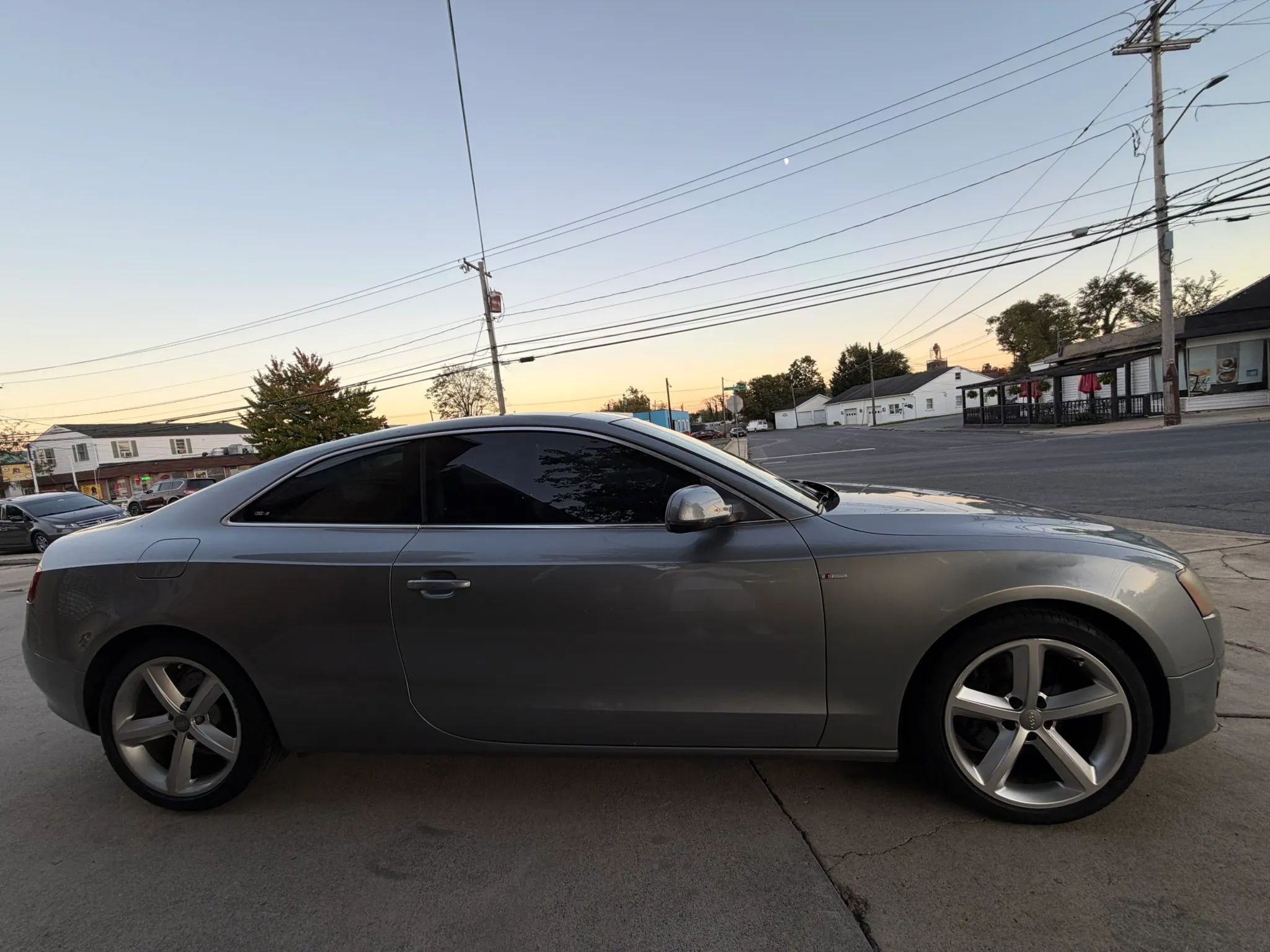 2010 Audi A5 2.0T quattro Premium Plus