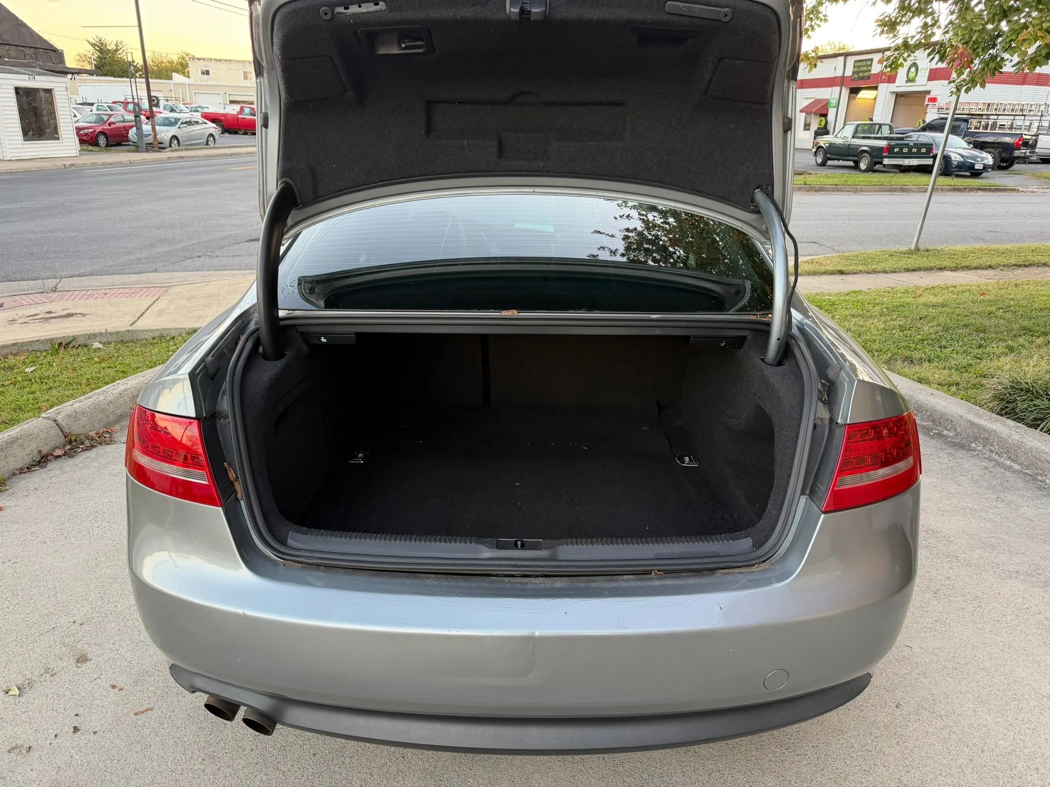 2010 Audi A5 2.0T quattro Premium Plus