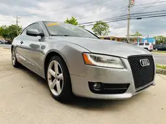 2010 Audi A5 2.0T quattro Premium Plus photo 4