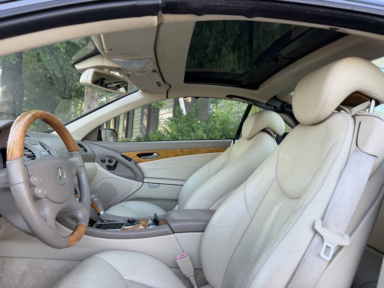 2005 Mercedes-Benz SL-Class SL500 photo 15