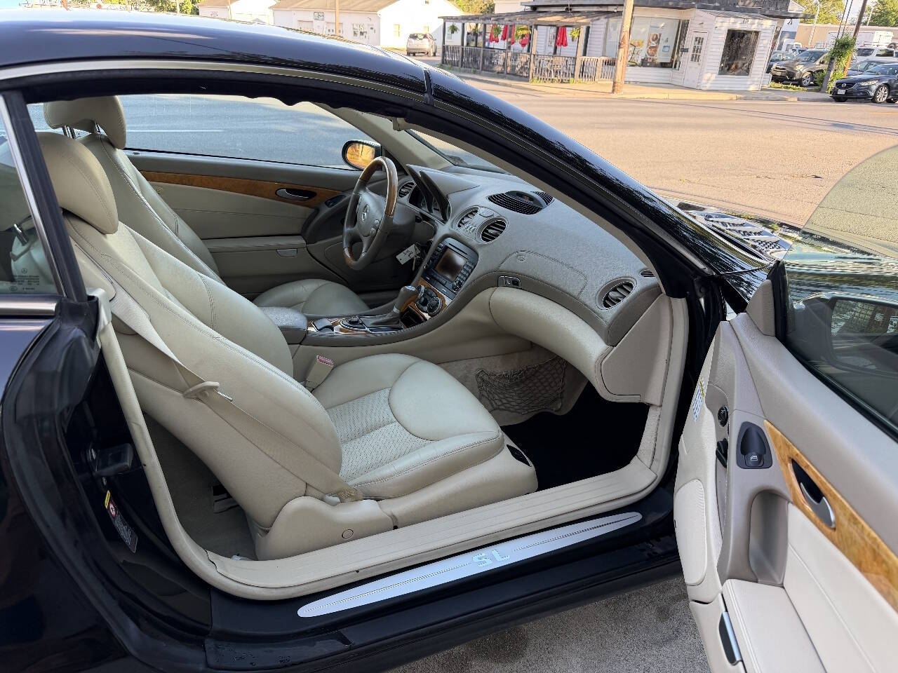 2005 Mercedes-Benz SL-Class SL500 photo 25