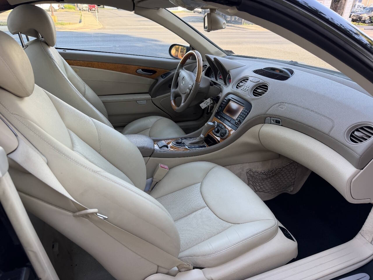 2005 Mercedes-Benz SL-Class SL500 photo 27