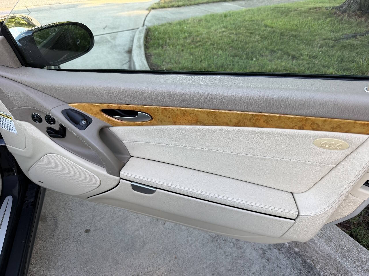 2005 Mercedes-Benz SL-Class SL500 photo 29