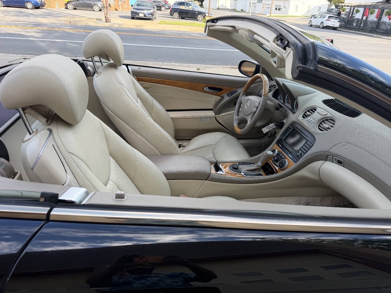 2005 Mercedes-Benz SL-Class SL500 photo 36