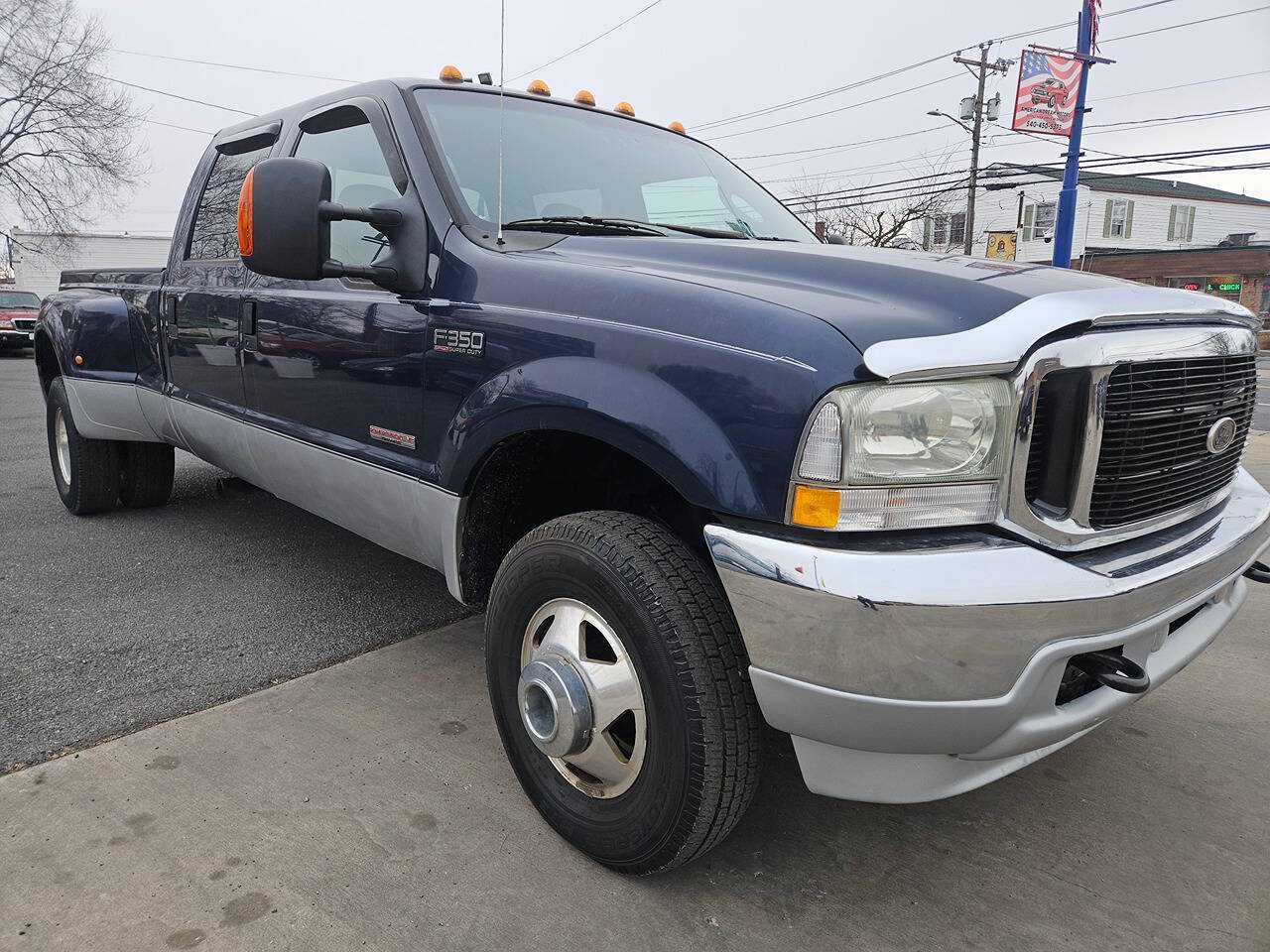 2004 Ford F350 Super Duty Crew Cab Lariat Pickup 4D 6 3/4 ft photo 3