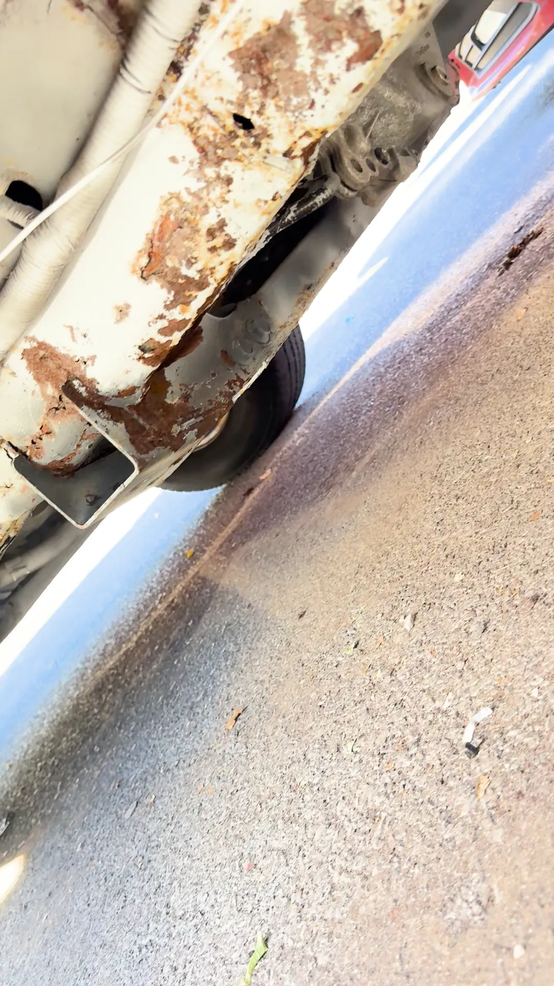 Underneath of 2010 Ford F150 Super Cab XLT Pickup 4D 6 1/2 ft