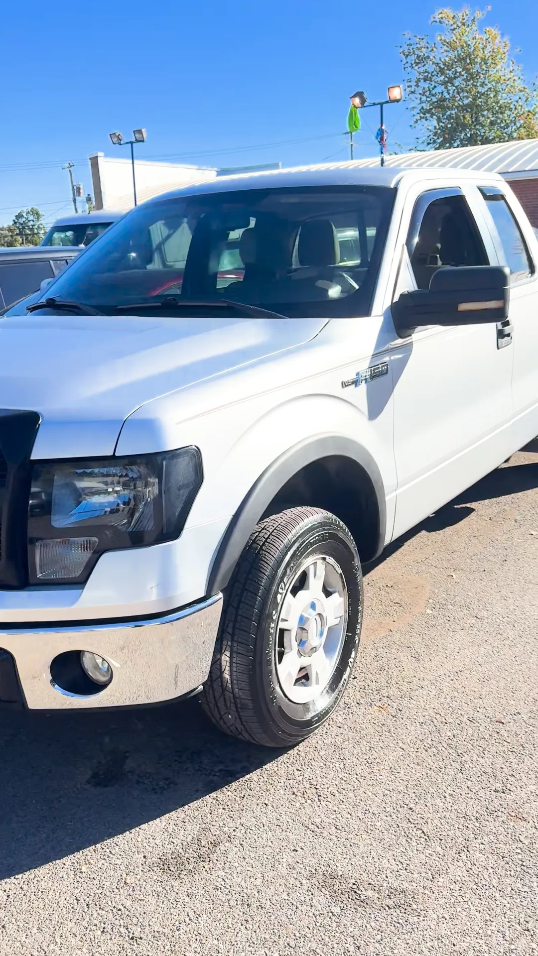 Walk-around of 2010 Ford F150 Super Cab XLT Pickup 4D 6 1/2 ft