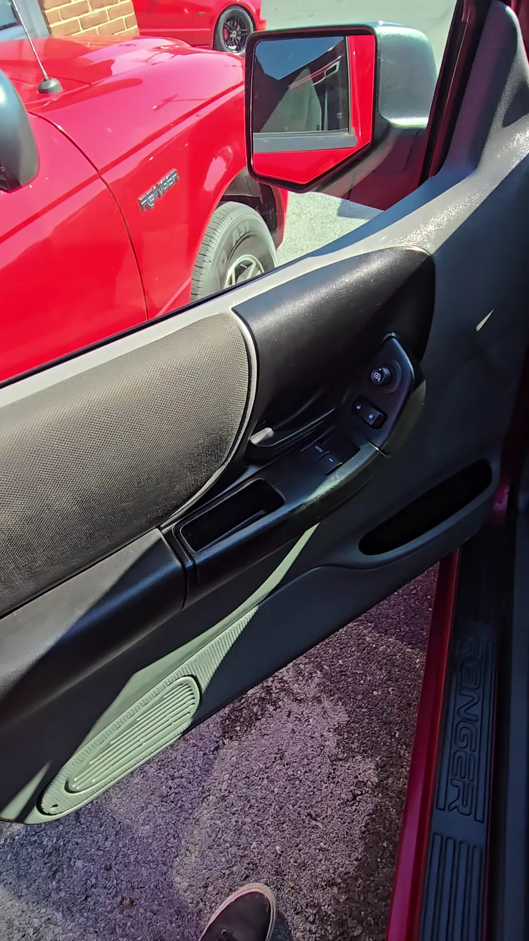 Interior of 2010 Ford Ranger XLT Extended Cab