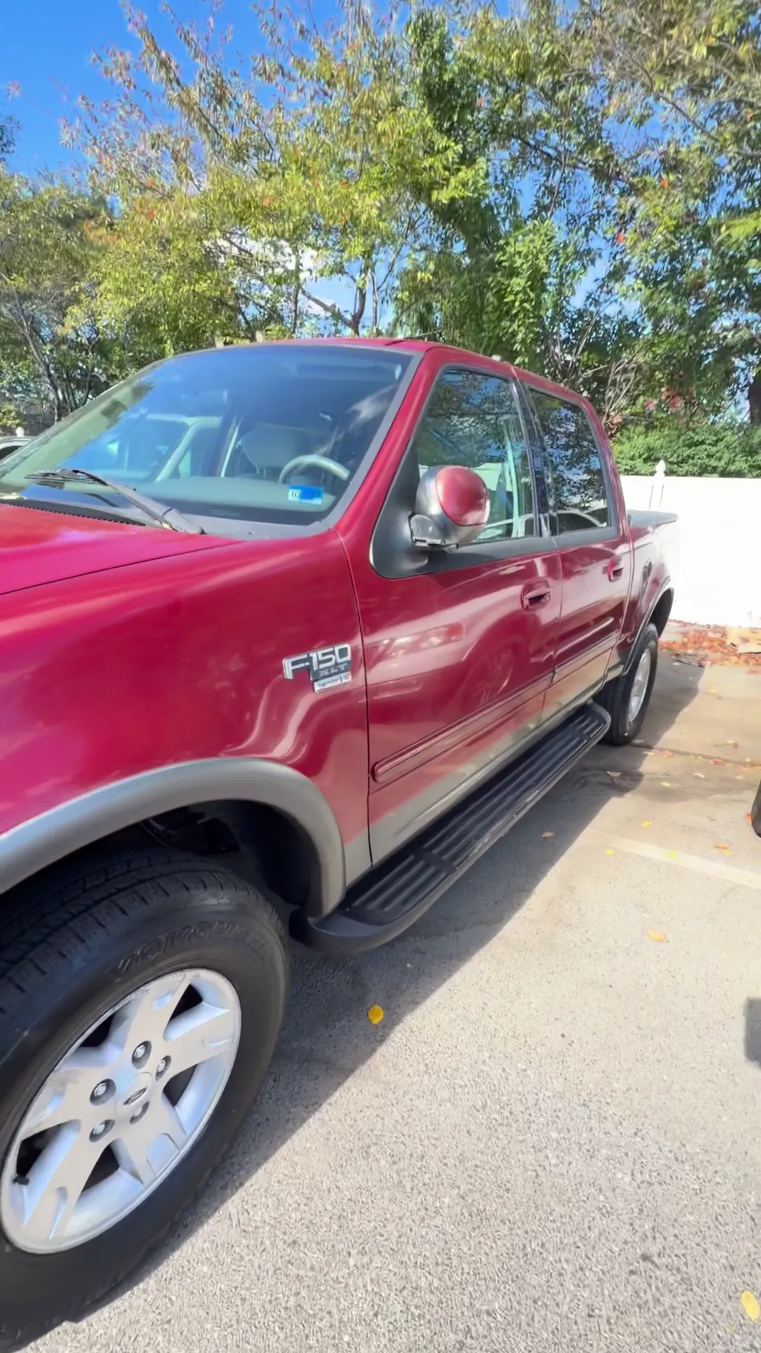 Walk-around of 2003 Ford F150 SuperCrew Cab XLT Pickup 4D 5 1/2 ft