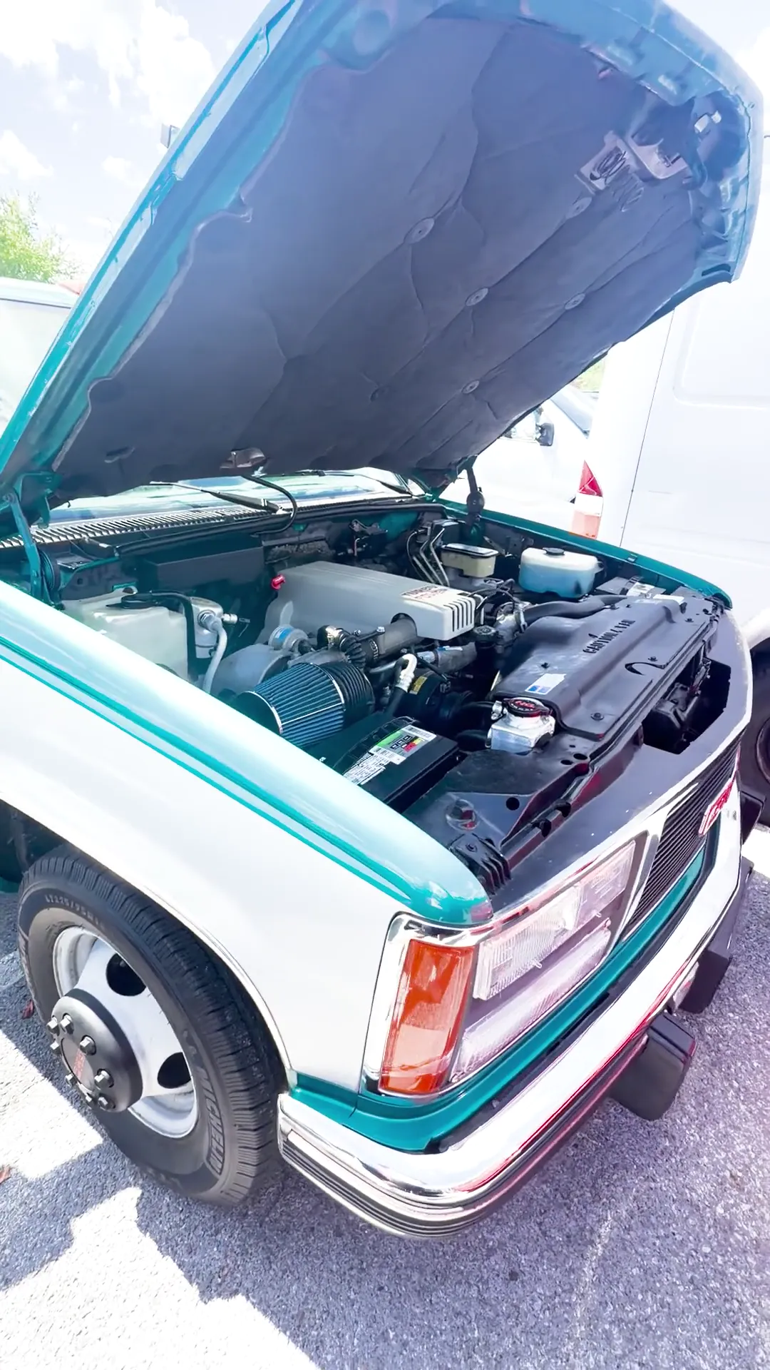 Walk-around of 1993 GMC 3500 Club Coupe Long Bed