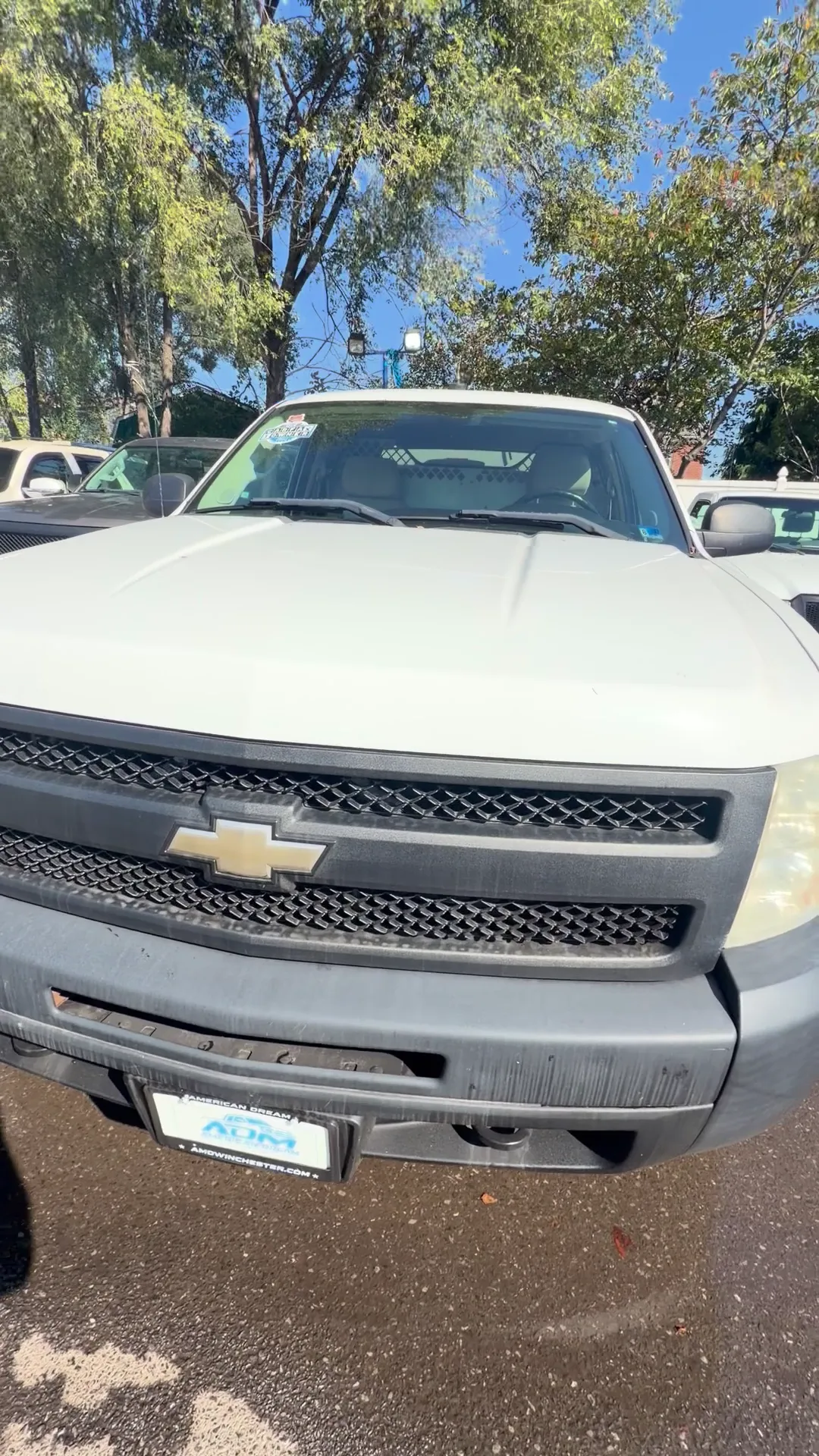 Walk-around of 2010 Chevrolet Silverado 1500 Crew Cab Hybrid Pickup 4D 5 3/4 ft